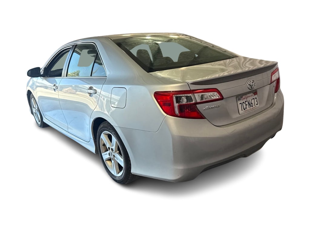 Thumbnail: 2013 Toyota Camry - 3