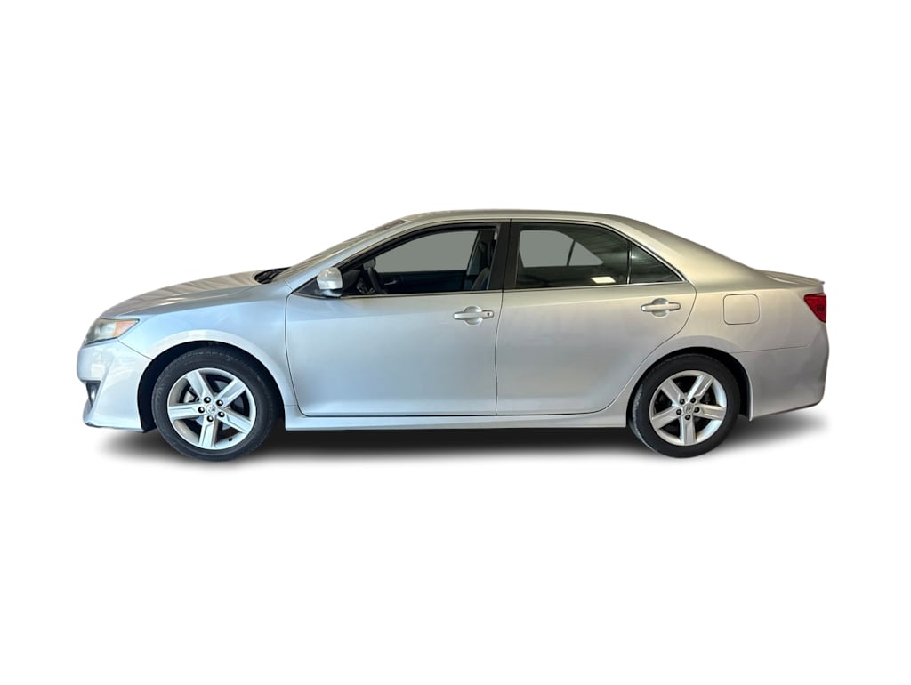 Thumbnail: 2013 Toyota Camry - 2