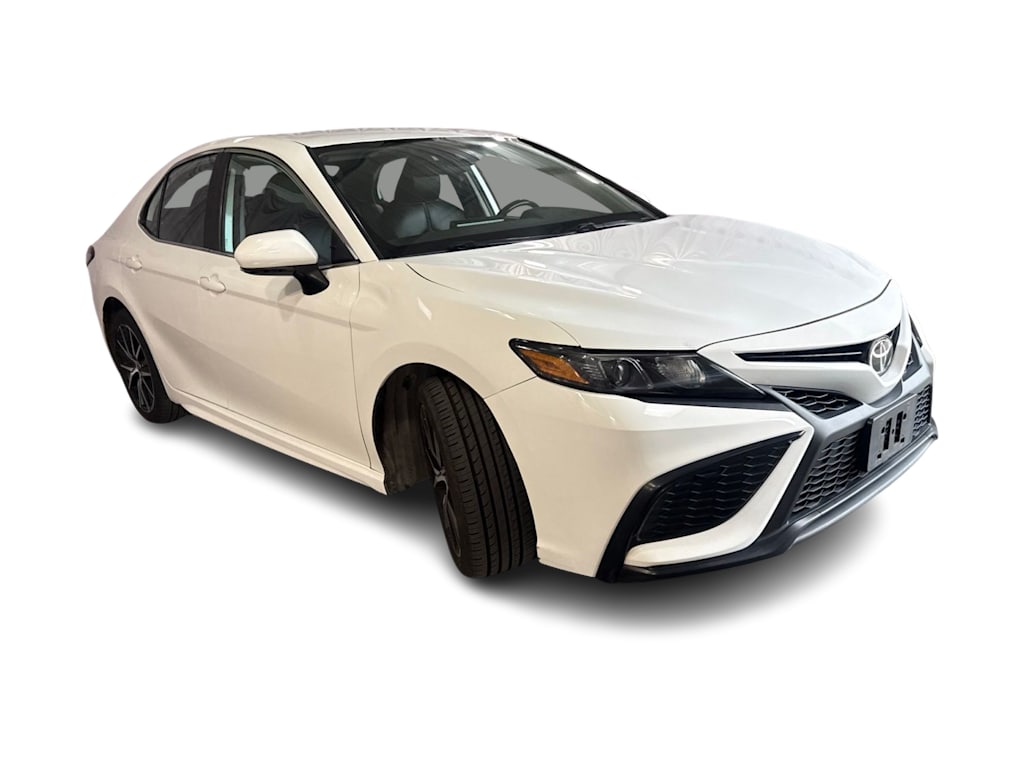 Thumbnail: 2022 Toyota Camry - 16