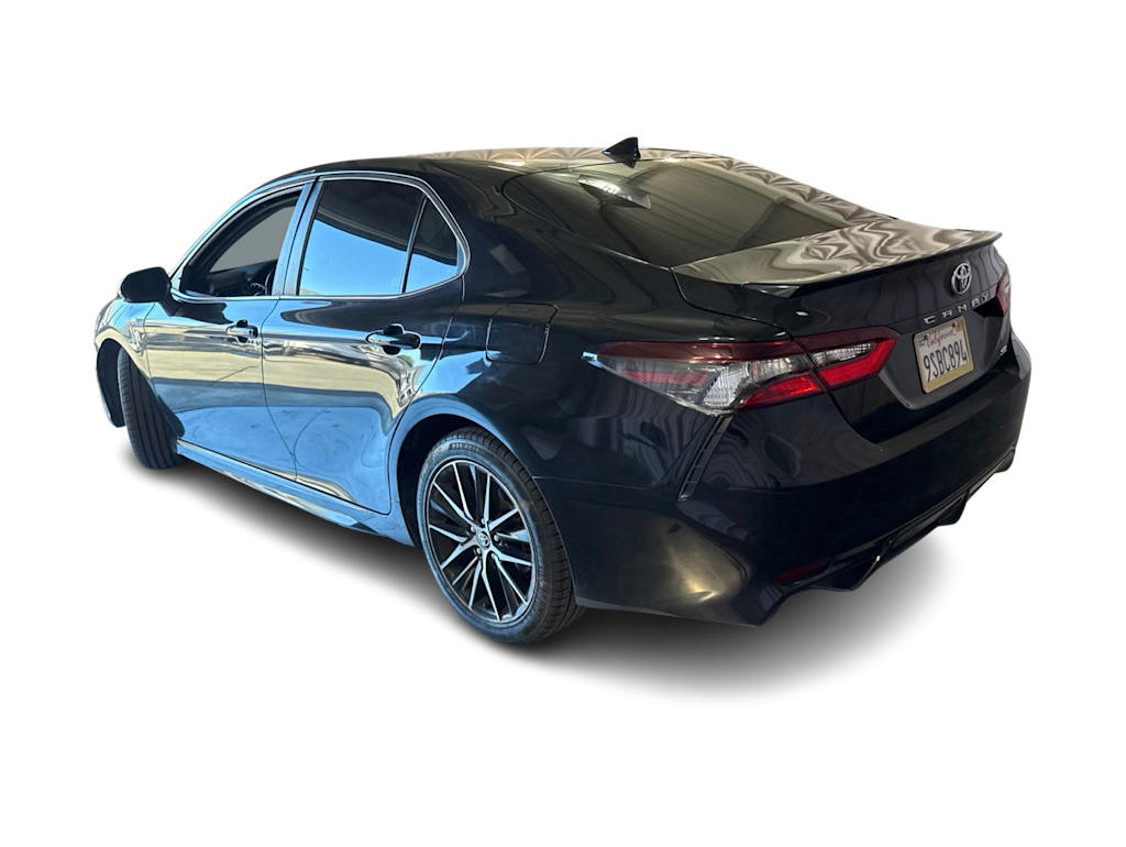 Thumbnail: 2022 Toyota Camry - 4