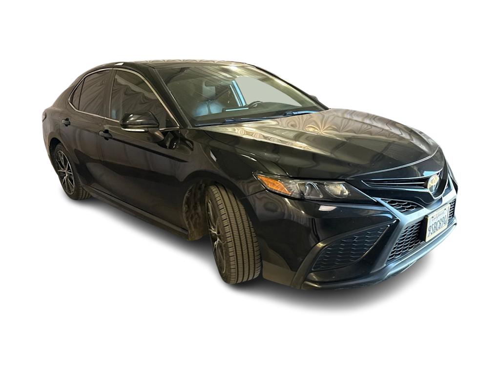 Thumbnail: 2022 Toyota Camry - 15