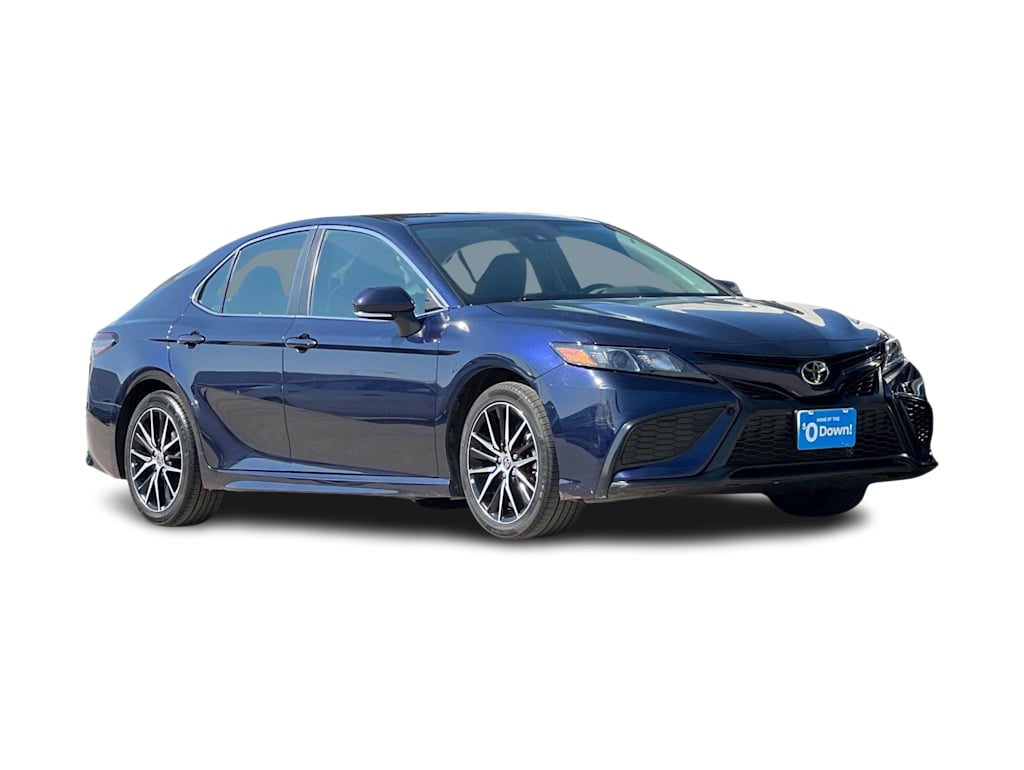 2022 Toyota Camry SE 21