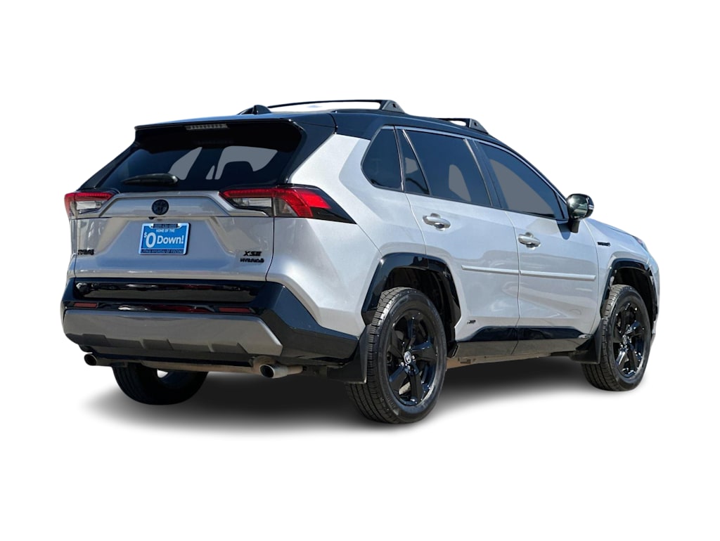 Thumbnail: 2021 Toyota RAV4 - 19