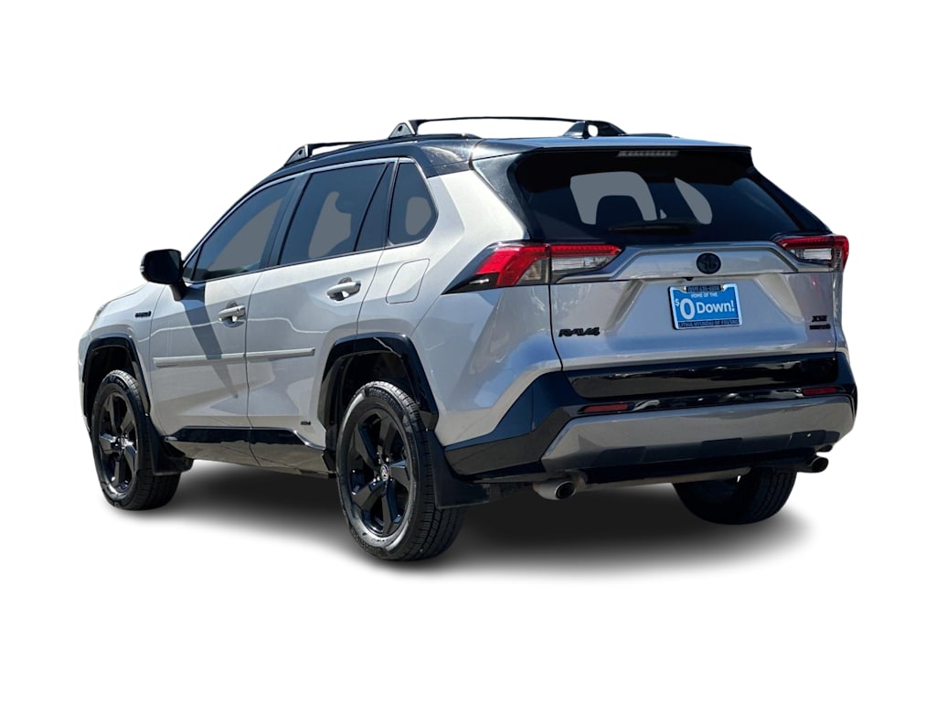 Thumbnail: 2021 Toyota RAV4 - 4