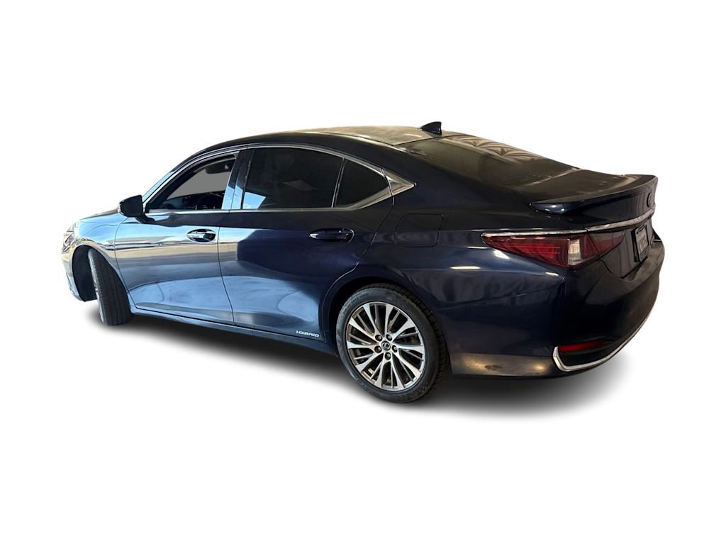 Thumbnail: 2020 Lexus ES - 3