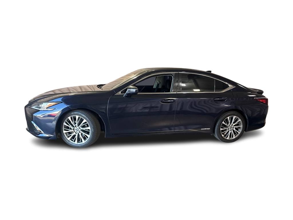 Thumbnail: 2020 Lexus ES - 2