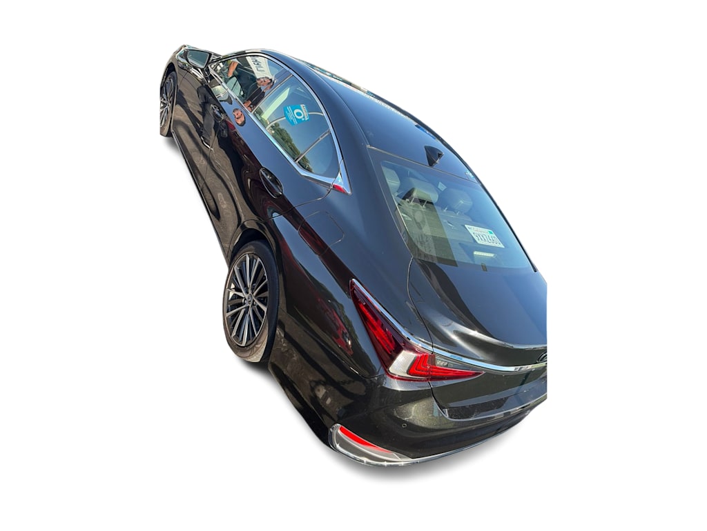 Thumbnail: 2025 Lexus ES - 15