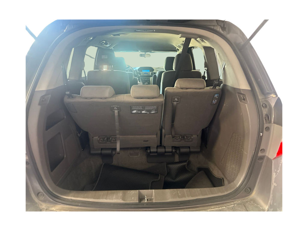 Thumbnail: 2011 Honda Odyssey - 12