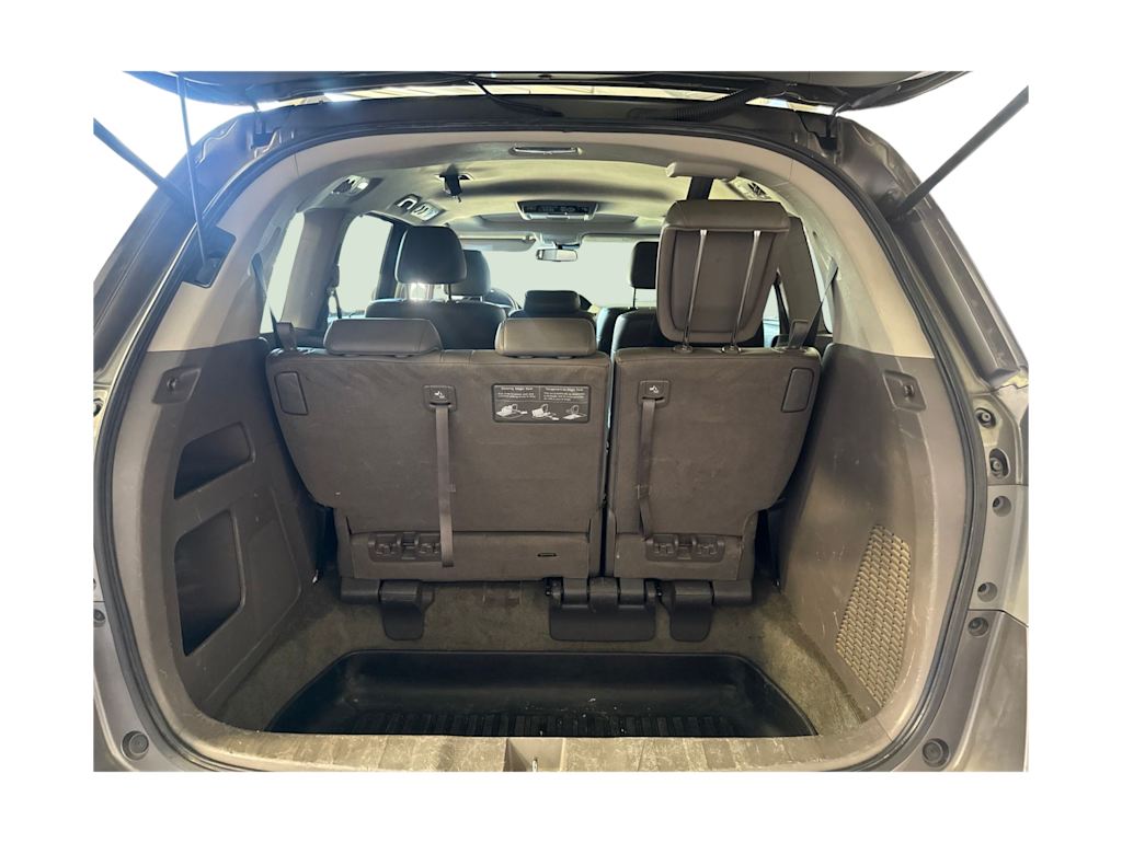 Thumbnail: 2016 Honda Odyssey - 14