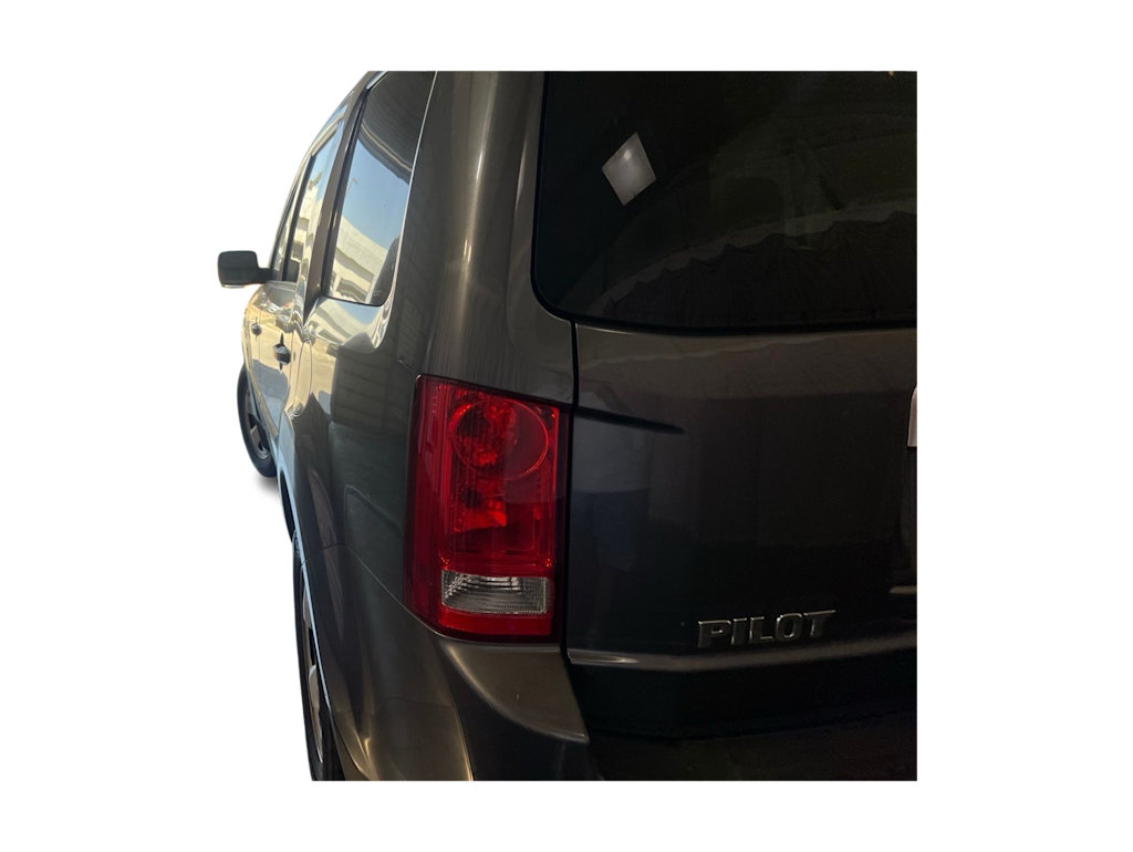 Thumbnail: 2015 Honda Pilot - 24