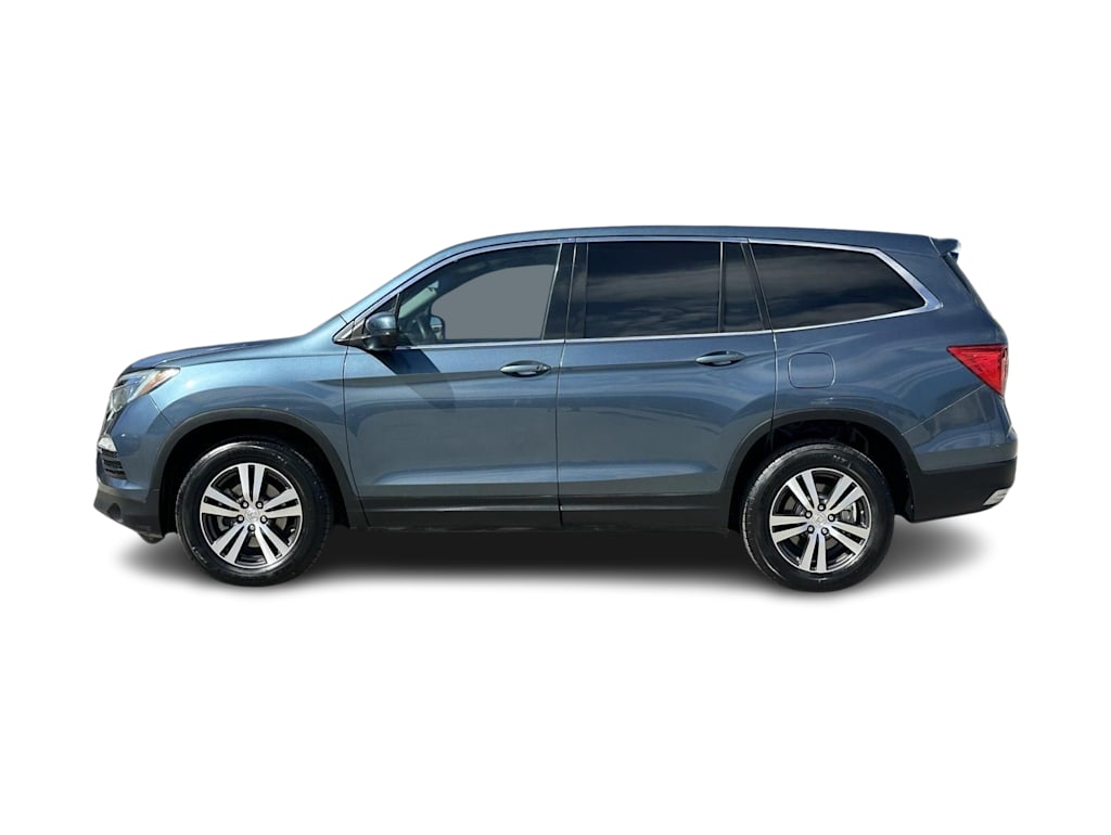 Thumbnail: 2017 Honda Pilot - 3