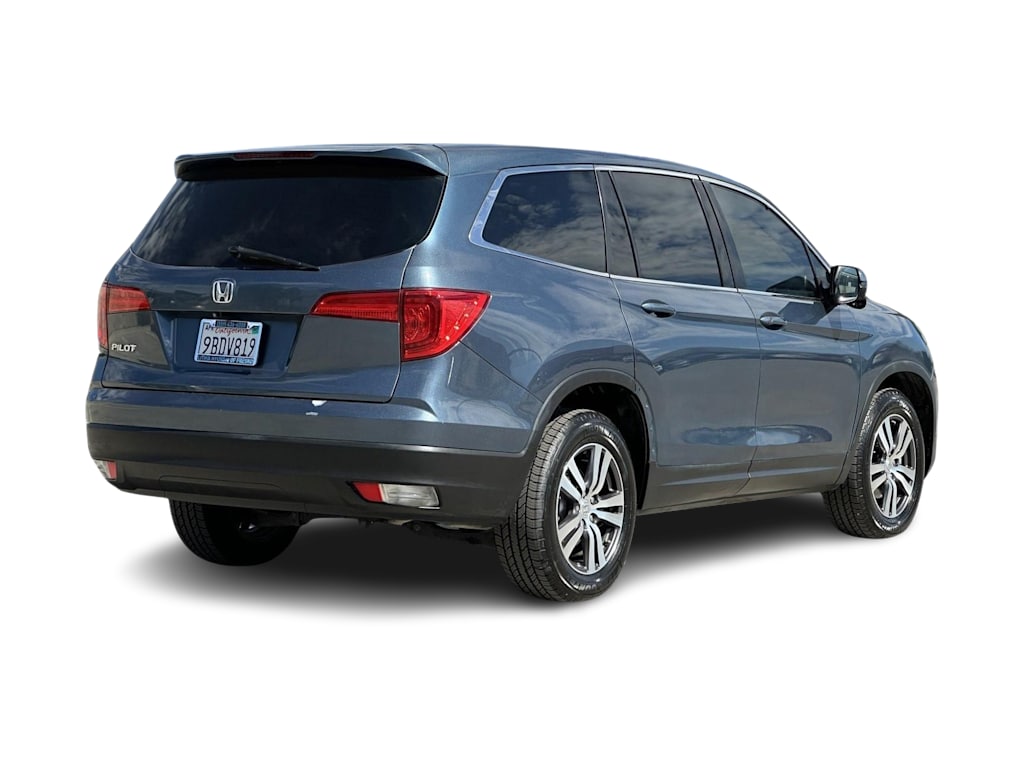 Thumbnail: 2017 Honda Pilot - 20