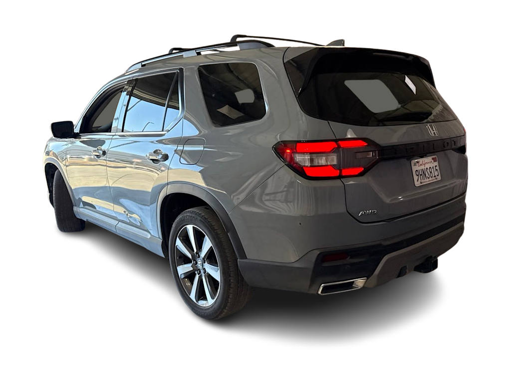 Thumbnail: 2023 Honda Pilot - 4