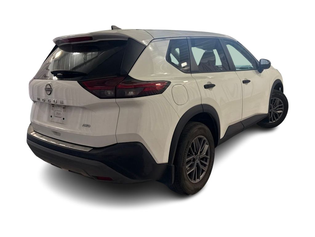 Thumbnail: 2023 Nissan Rogue - 17