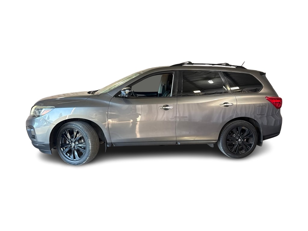 Thumbnail: 2018 Nissan Pathfinder - 3