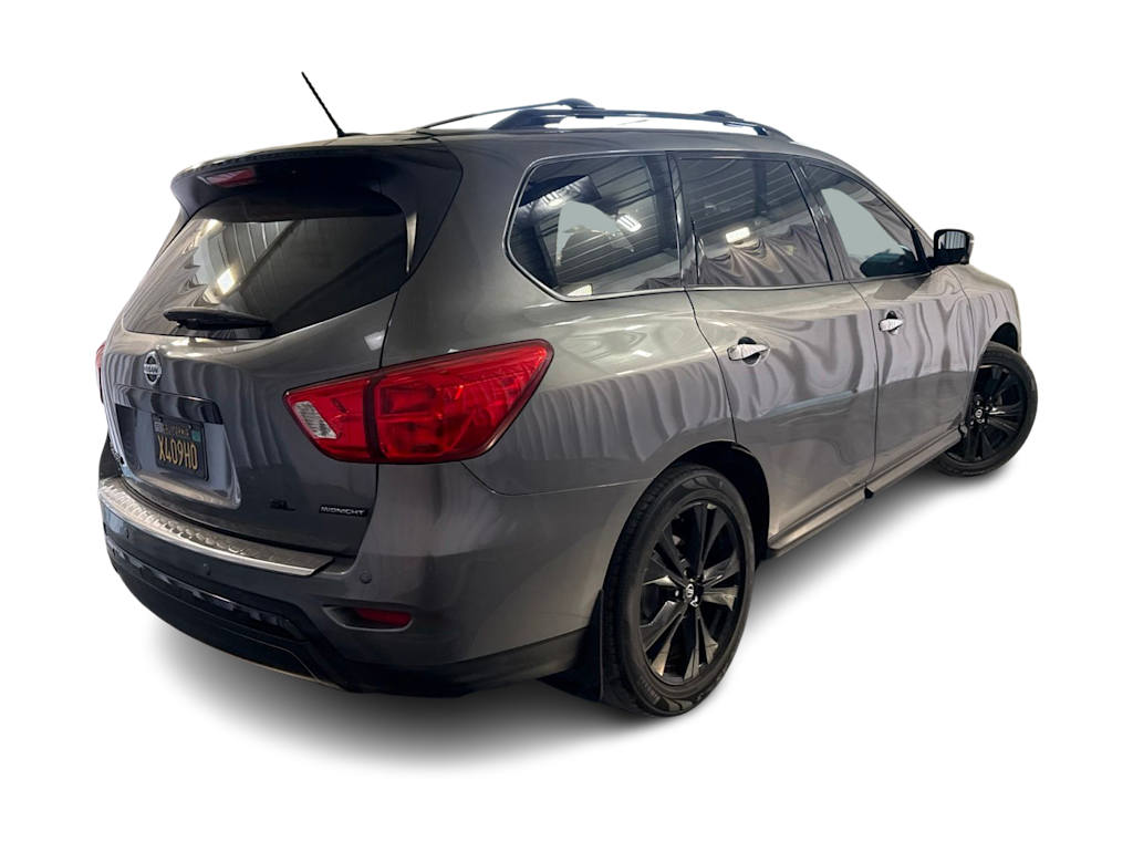 Thumbnail: 2018 Nissan Pathfinder - 17