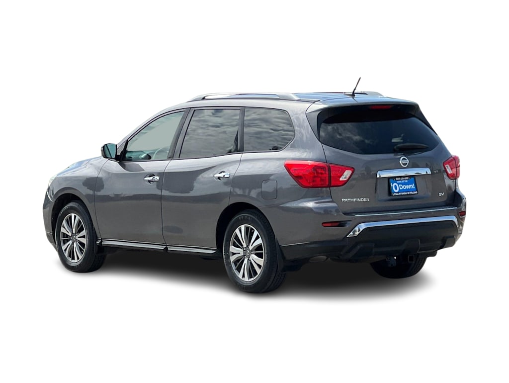 Thumbnail: 2017 Nissan Pathfinder - 4