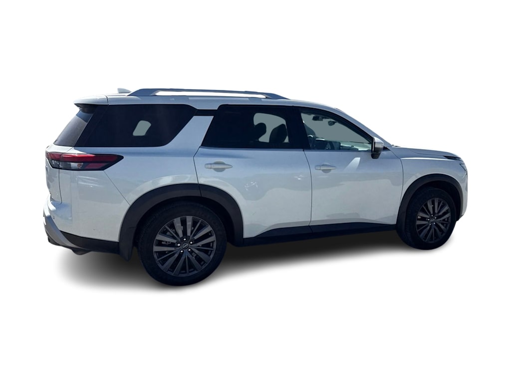 Thumbnail: 2022 Nissan Pathfinder - 13