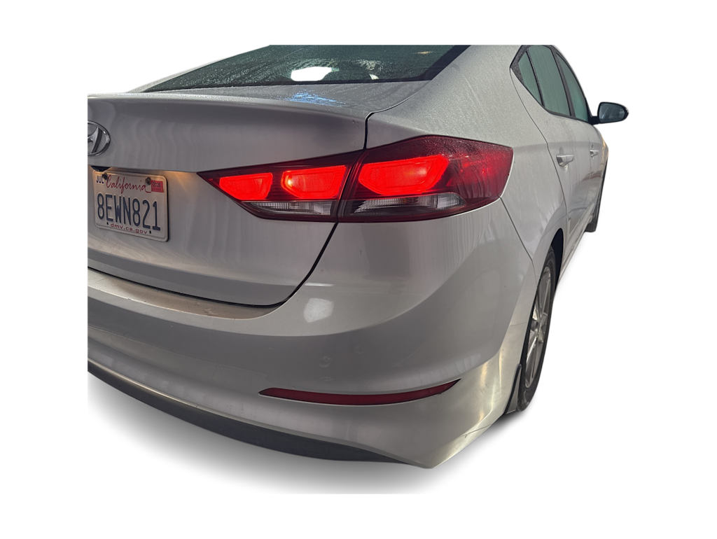 Thumbnail: 2018 Hyundai Elantra - 26