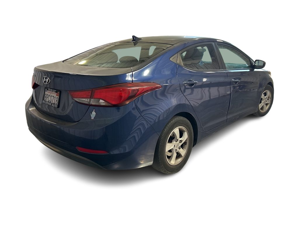 Thumbnail: 2015 Hyundai Elantra - 12