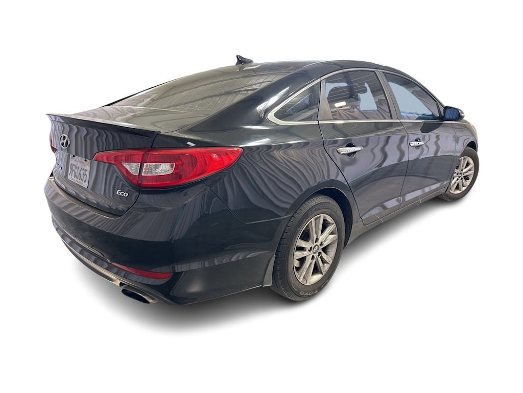 2015 Hyundai Sonata Eco 16