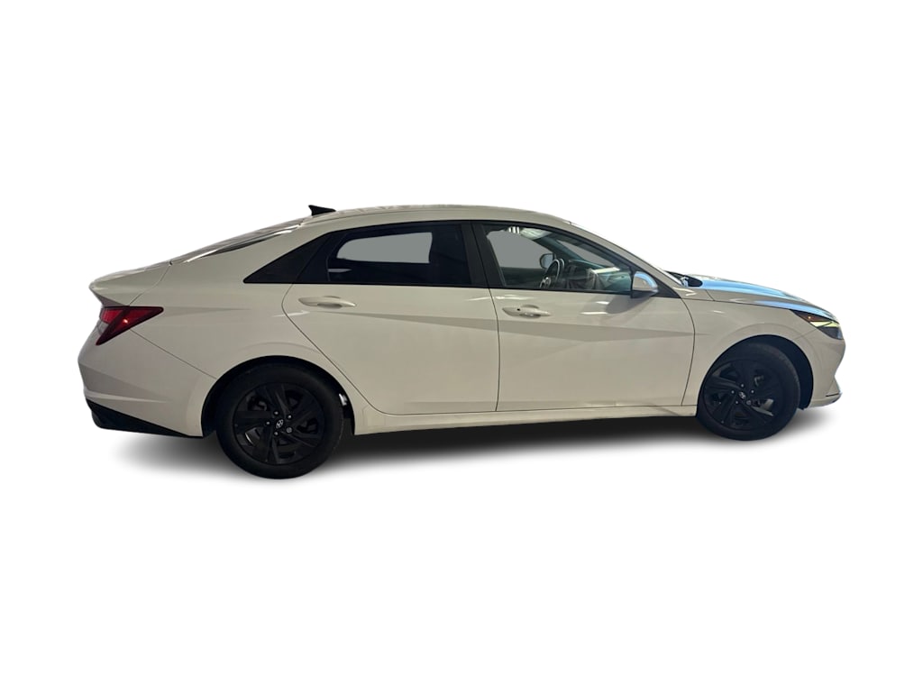 Thumbnail: 2021 Hyundai Elantra - 16