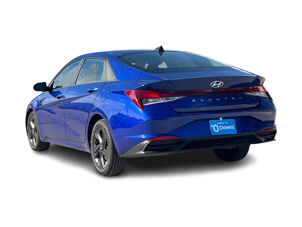Thumbnail: 2023 Hyundai Elantra - 4