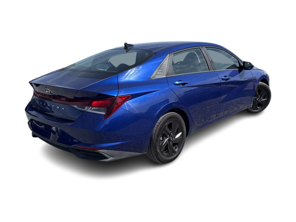 Thumbnail: 2021 Hyundai Elantra - 15