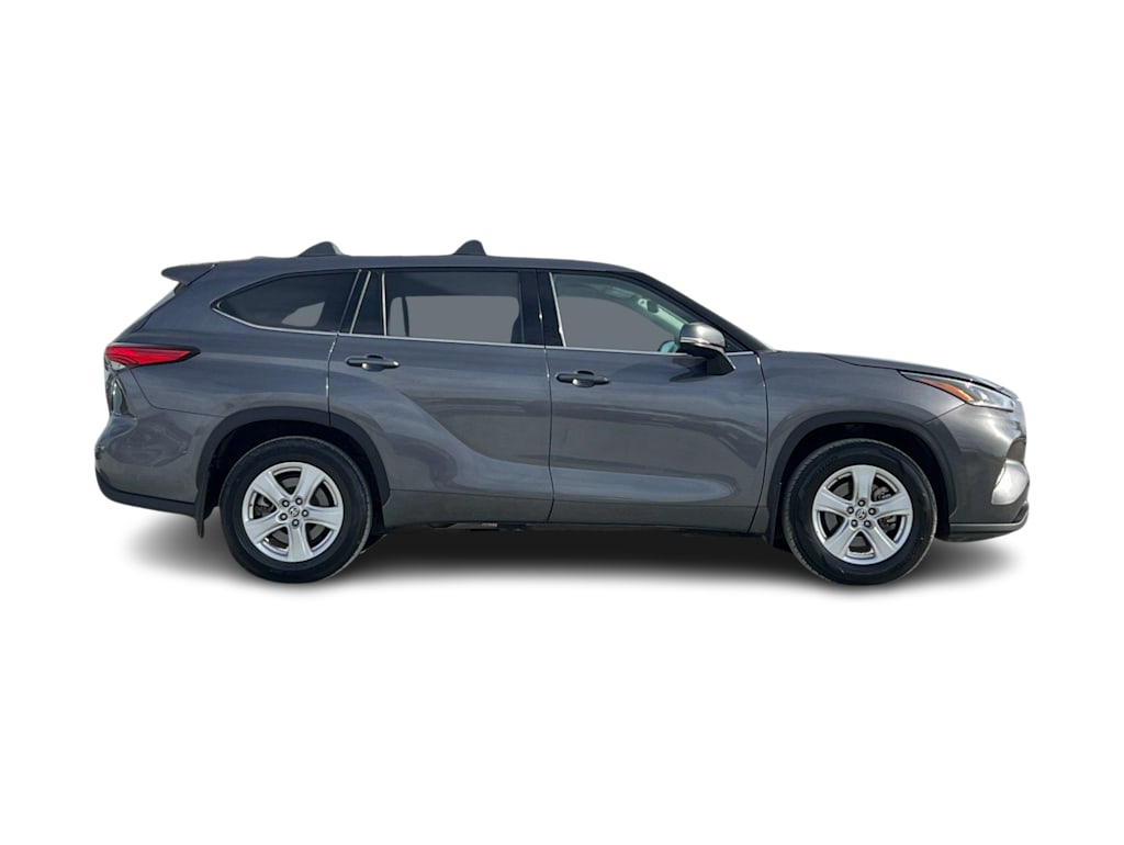 2021 Toyota Highlander LE 21