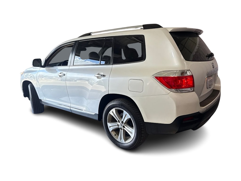 Thumbnail: 2012 Toyota Highlander - 4