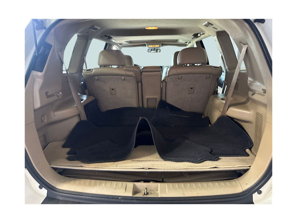 Thumbnail: 2012 Toyota Highlander - 29