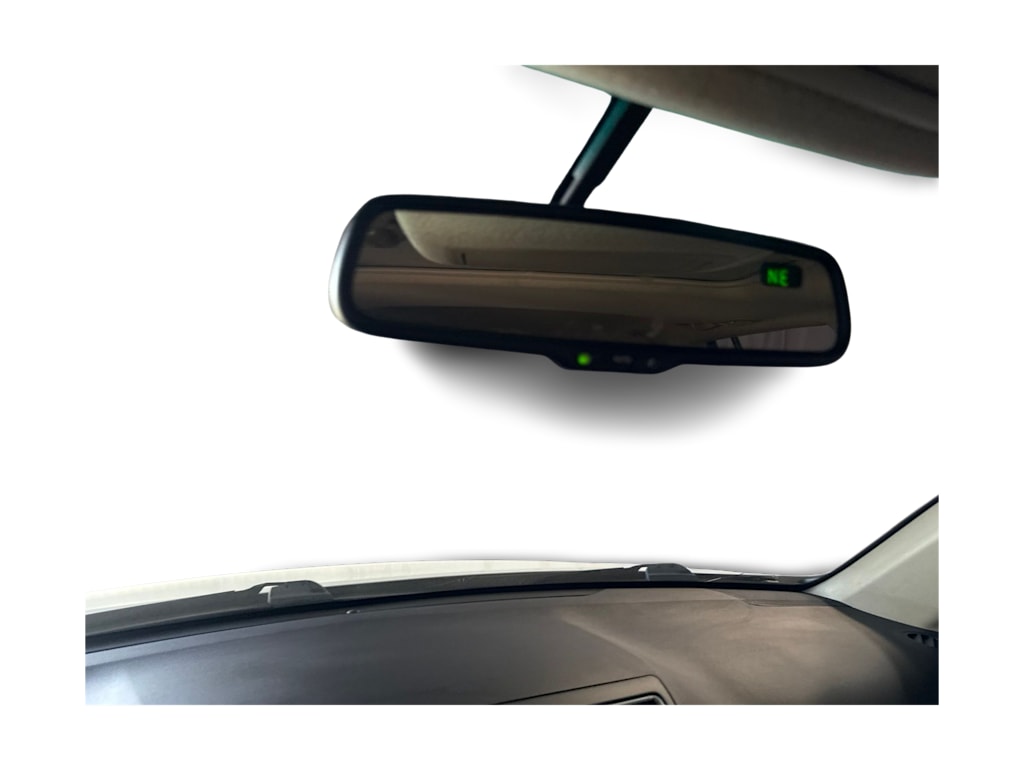 Thumbnail: 2012 Toyota Highlander - 15