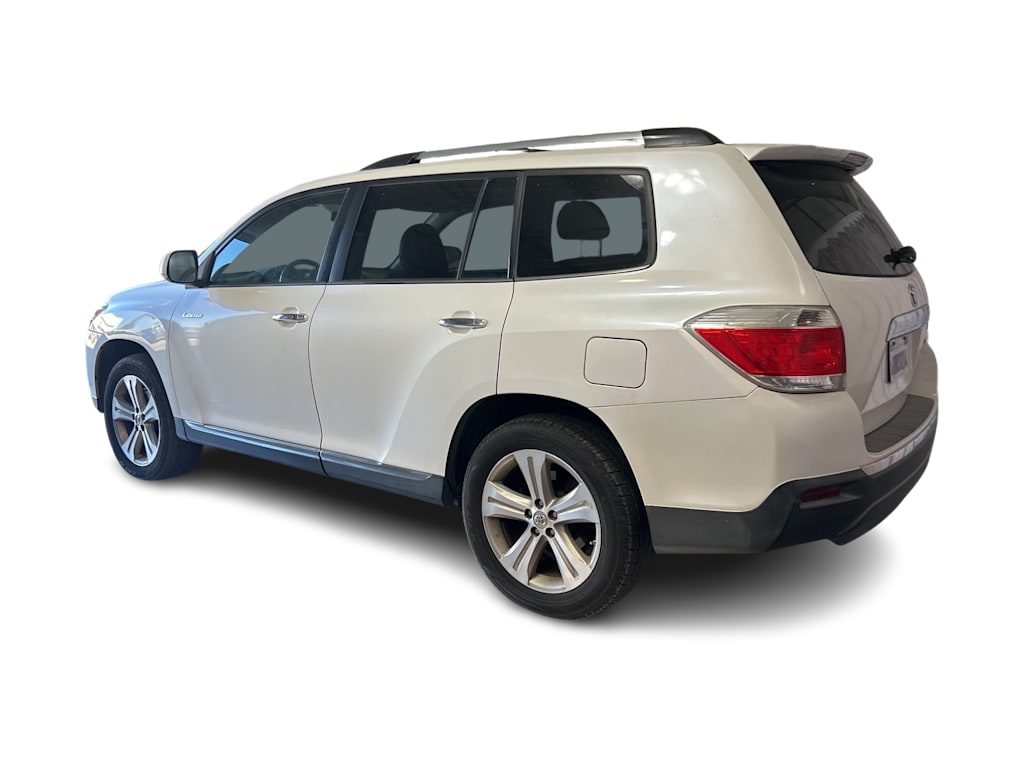 Thumbnail: 2012 Toyota Highlander - 3