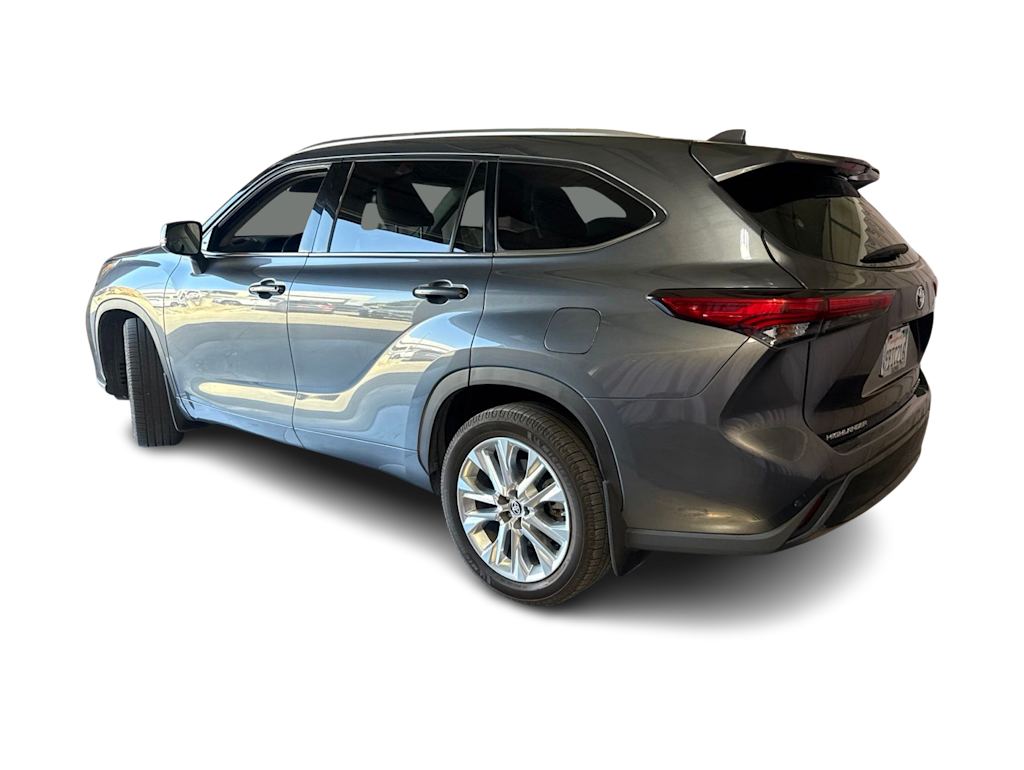 Thumbnail: 2020 Toyota Highlander - 4