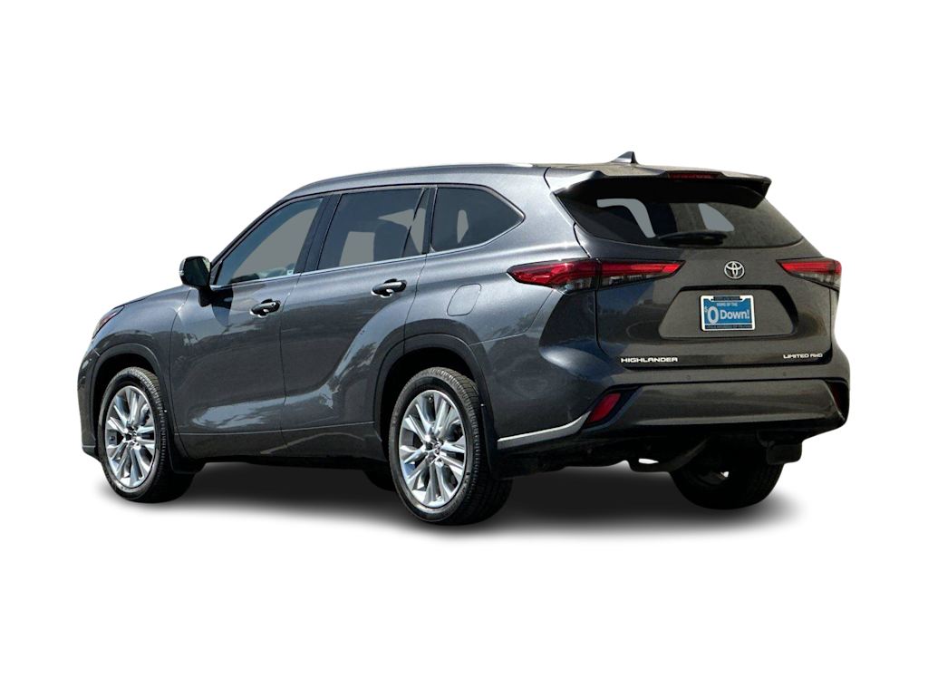 Thumbnail: 2020 Toyota Highlander - 4