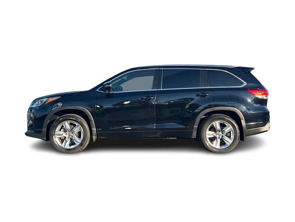 Thumbnail: 2018 Toyota Highlander - 3
