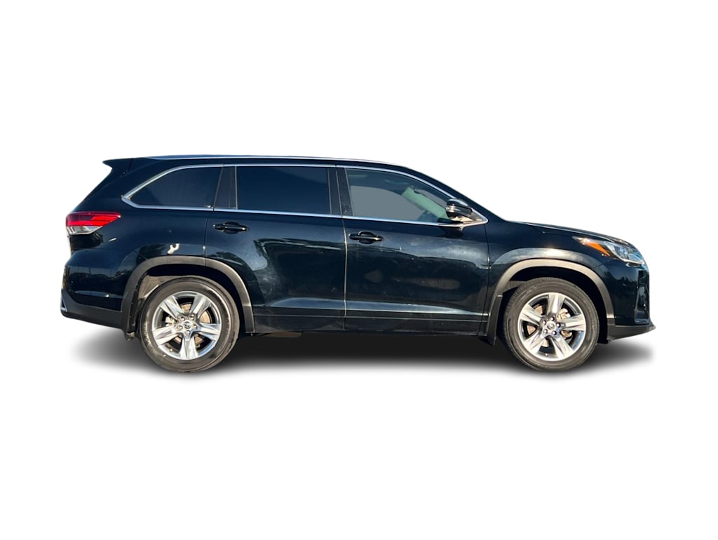 Thumbnail: 2018 Toyota Highlander - 19