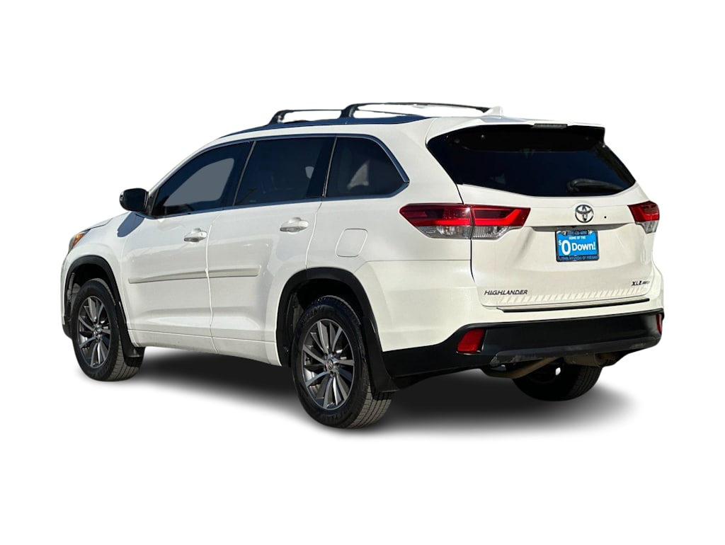 Thumbnail: 2018 Toyota Highlander - 4