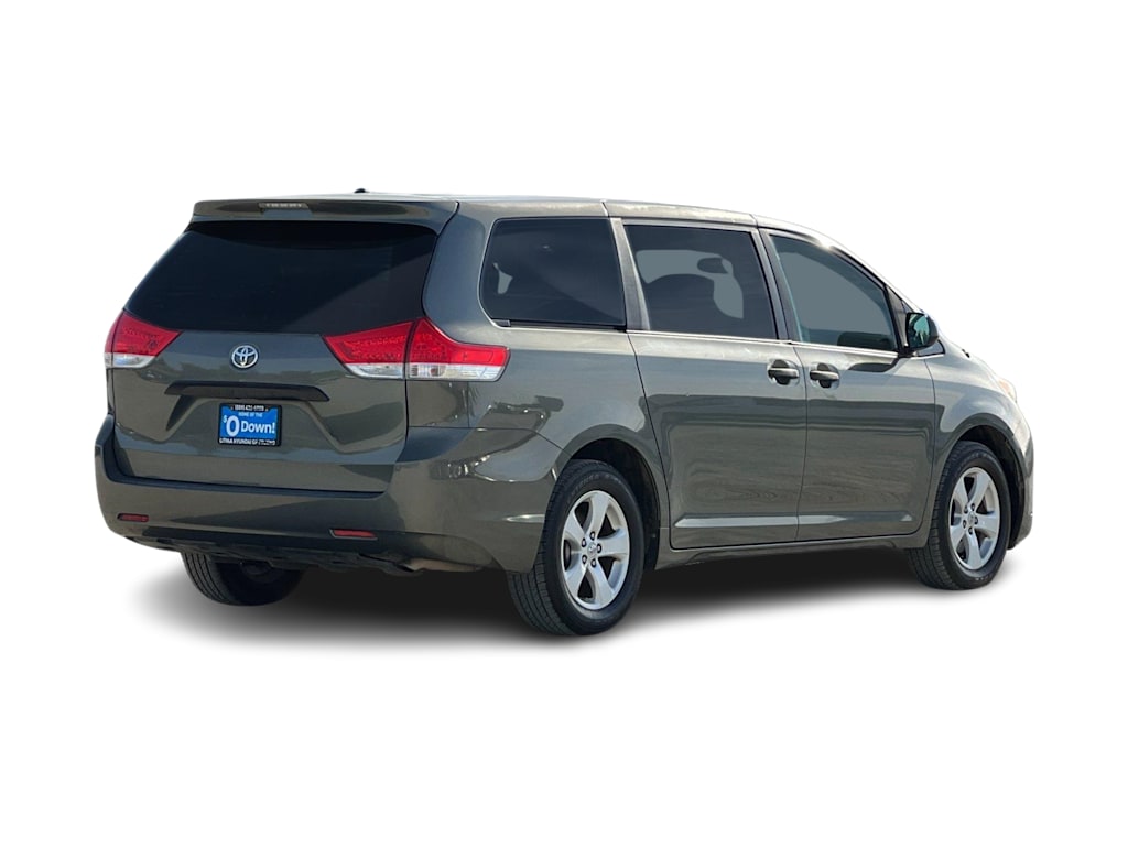 2011 Toyota Sienna Base 19