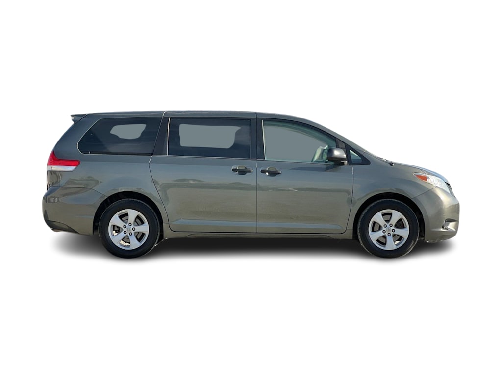 2011 Toyota Sienna Base 20