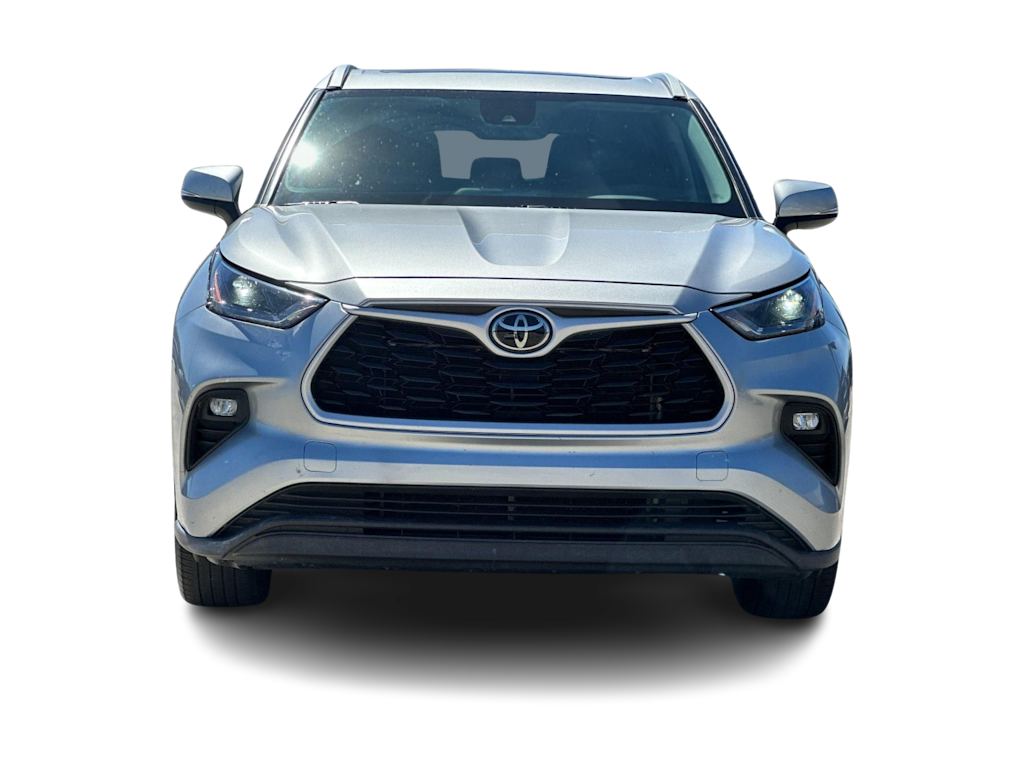 Thumbnail: 2023 Toyota Highlander - 6