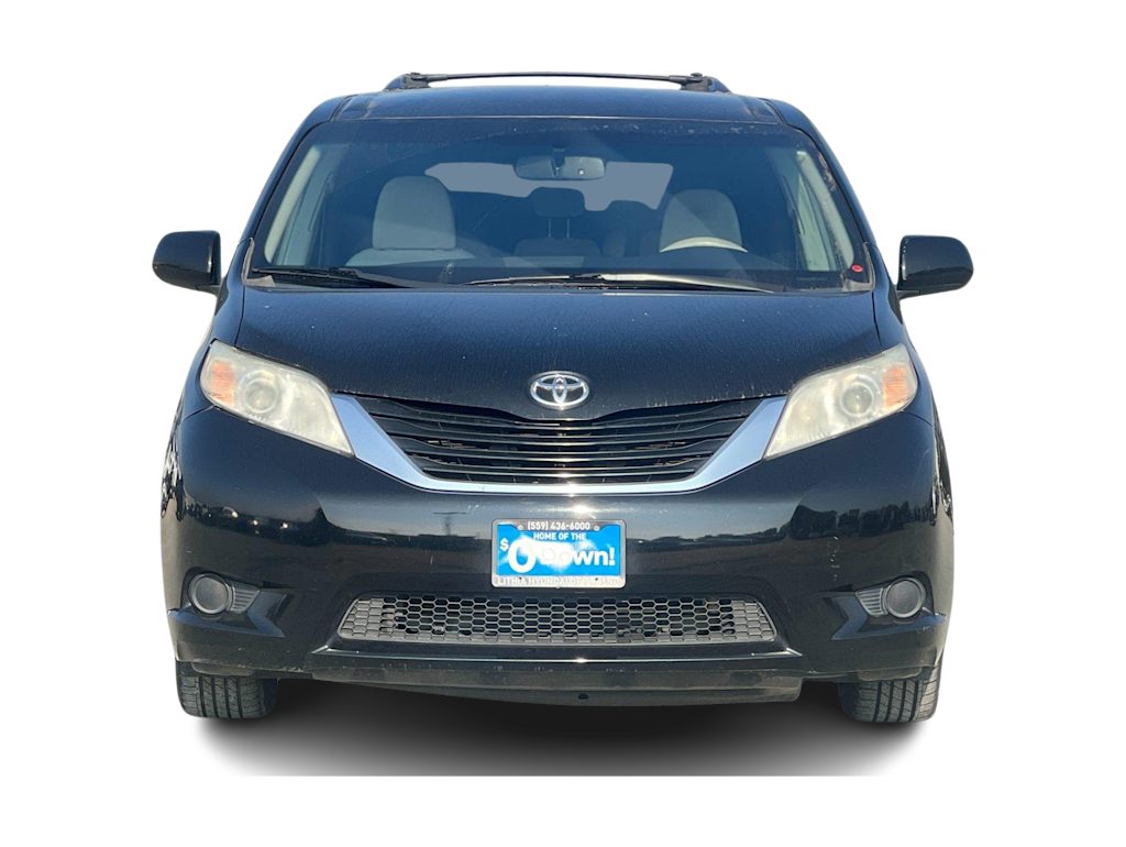 2012 Toyota Sienna LE 6