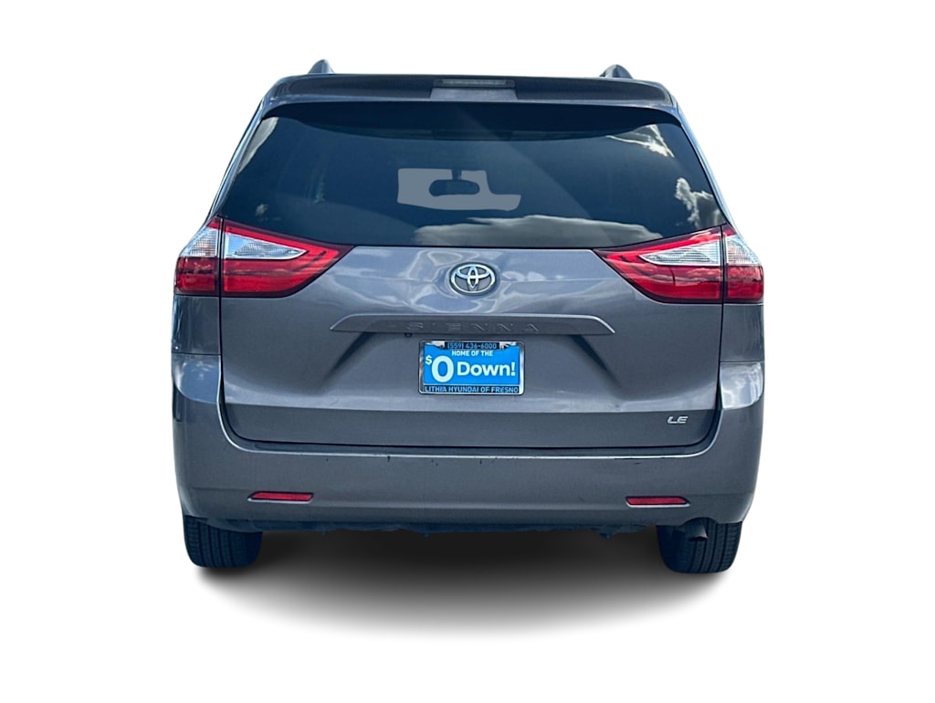 Thumbnail: 2015 Toyota Sienna - 5