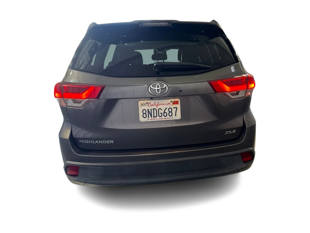 Thumbnail: 2019 Toyota Highlander - 4