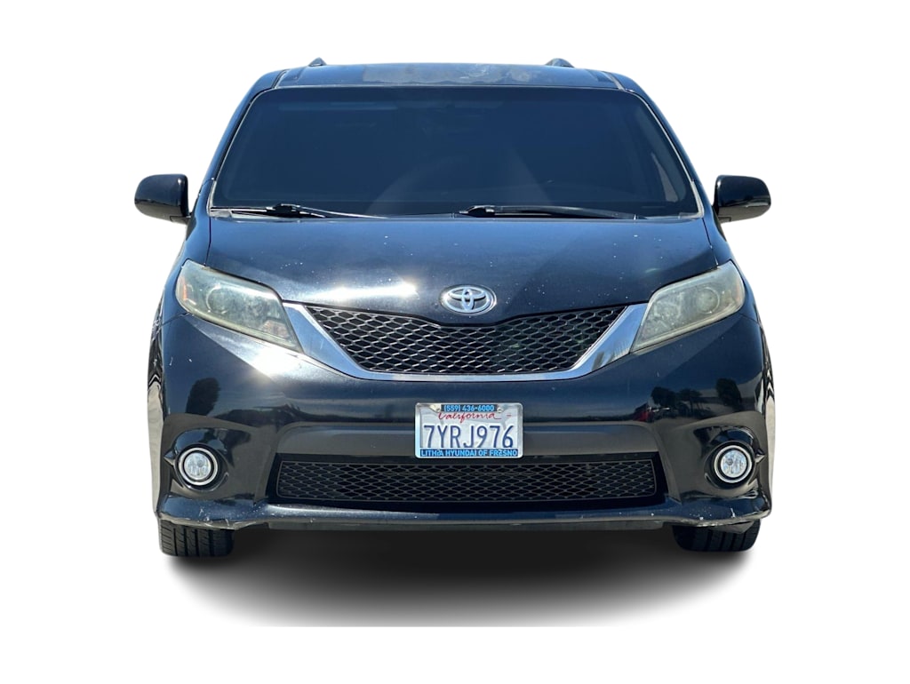 Thumbnail: 2015 Toyota Sienna - 6
