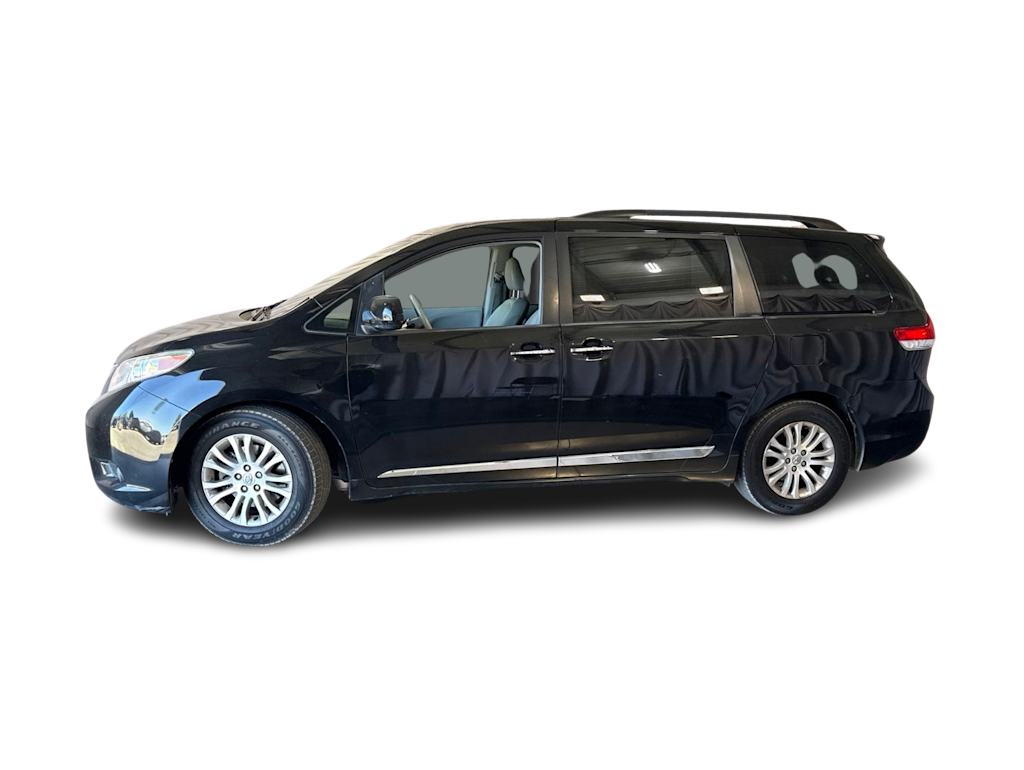 Thumbnail: 2014 Toyota Sienna - 2