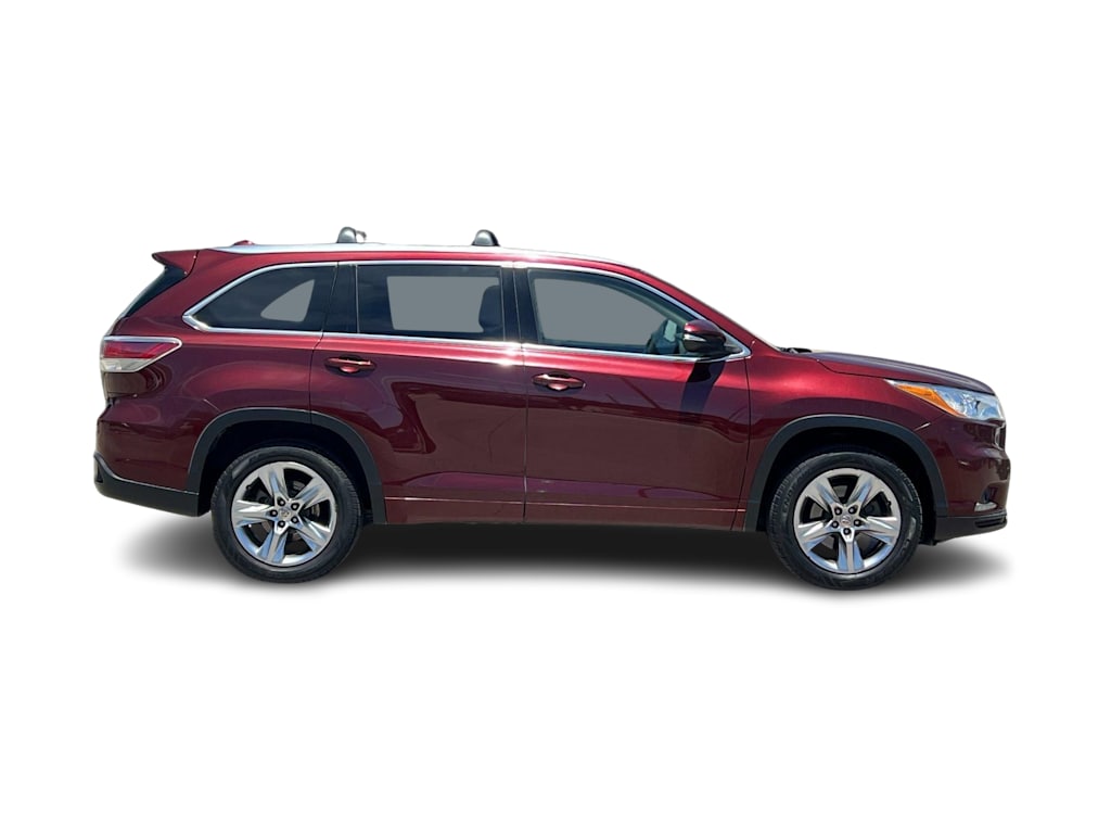 Thumbnail: 2015 Toyota Highlander - 21