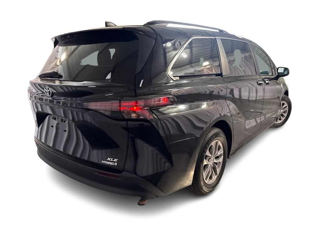 Thumbnail: 2024 Toyota Sienna - 19