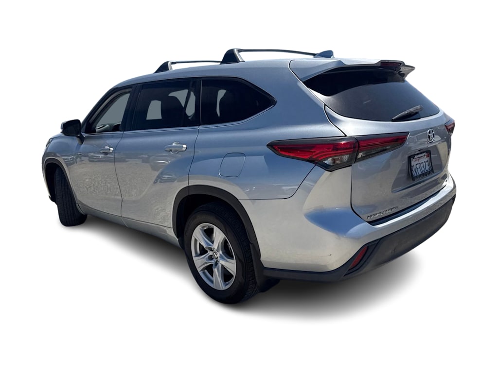 Thumbnail: 2021 Toyota Highlander - 4