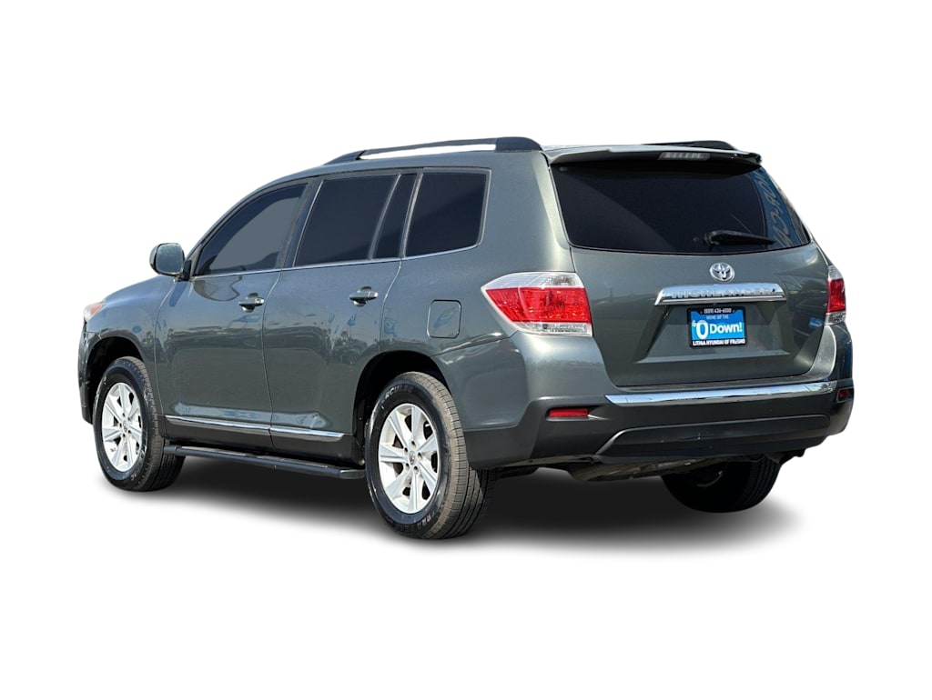 Thumbnail: 2013 Toyota Highlander - 4